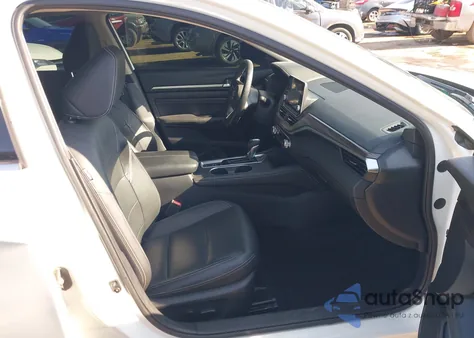 2019 Nissan Altima 2.5 Platinum from USA, damaged, VIN 1N4BL4FV3KC218290